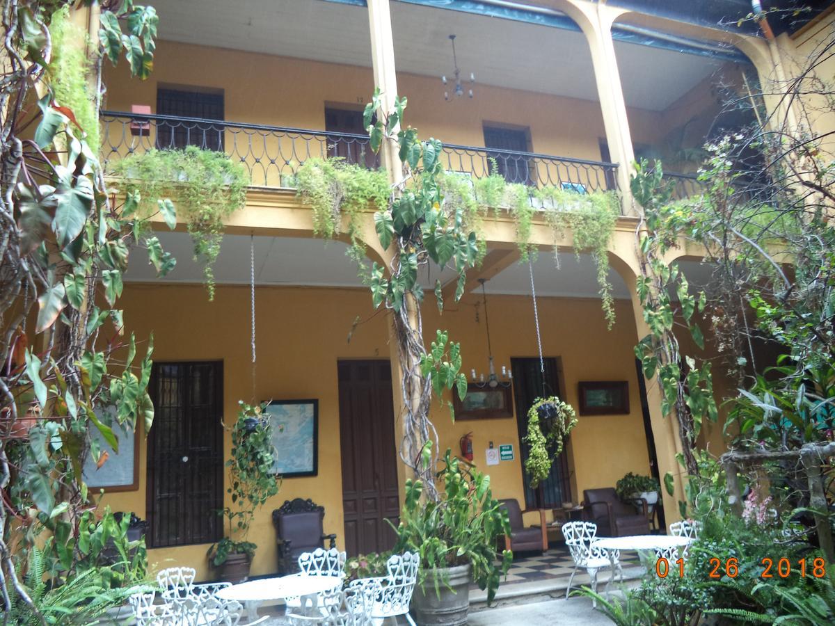 Hotel Spring Guatemala City Екстер'єр фото